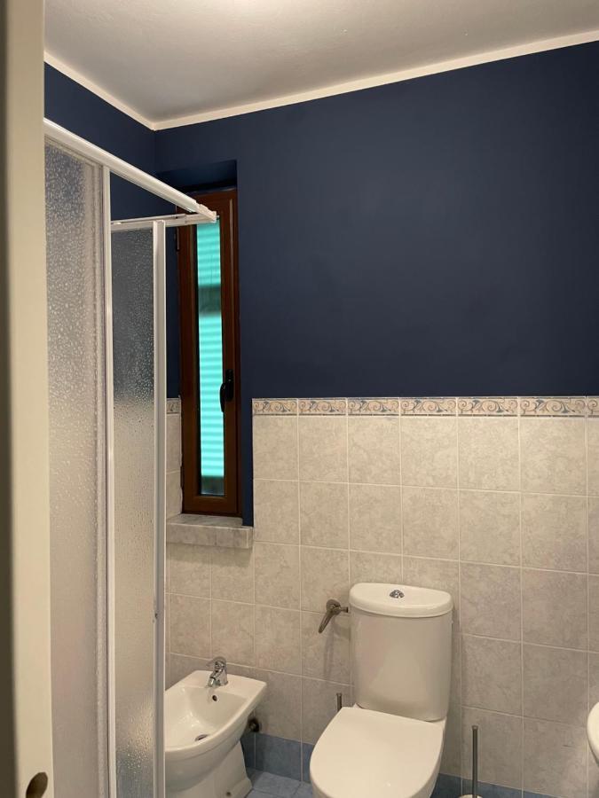 Accogliente Camera Singola Con Balcone A 500 Mt Dal Mare Marina Di Carrara Luaran gambar
